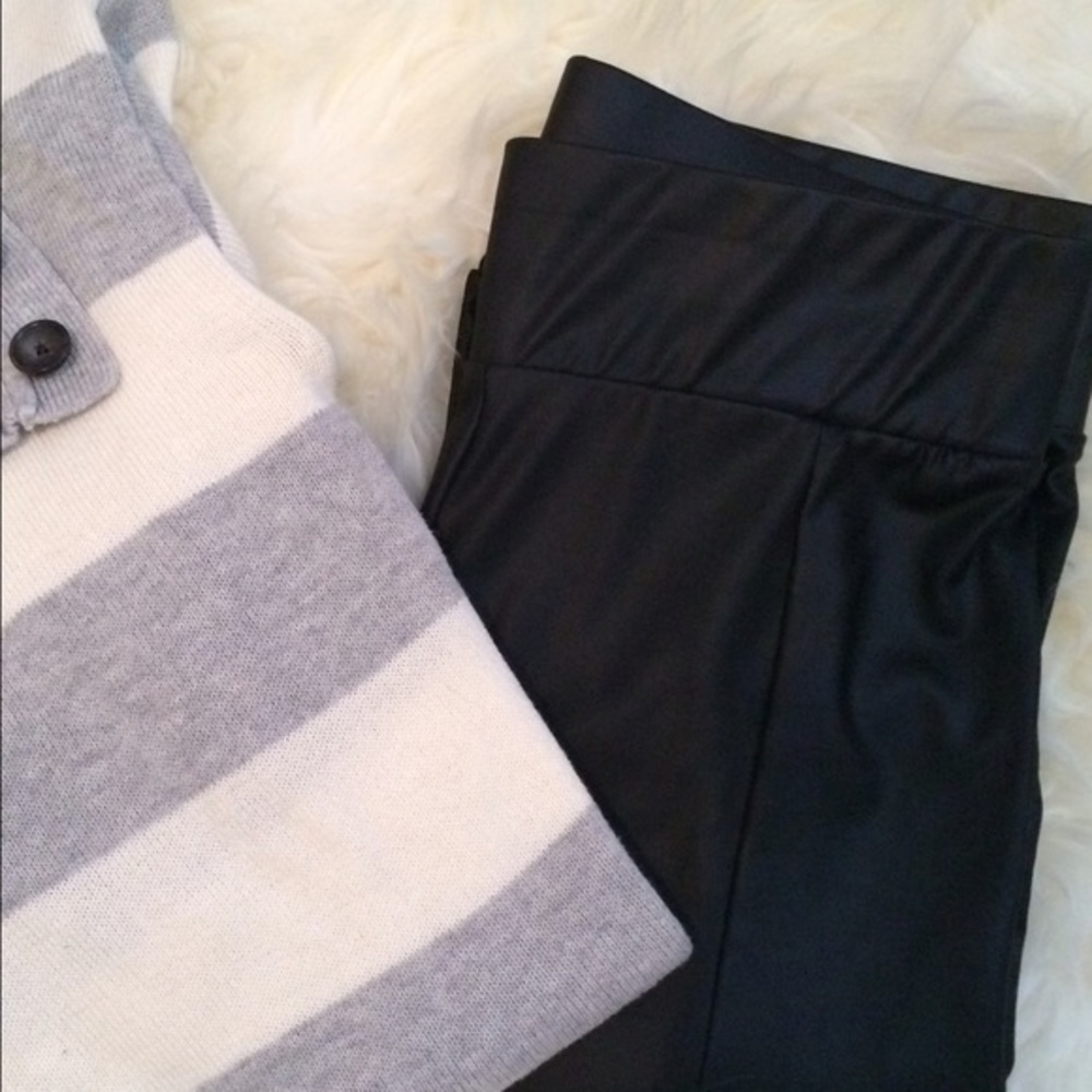 NWOT Forever 21 Faux Leather Leggings